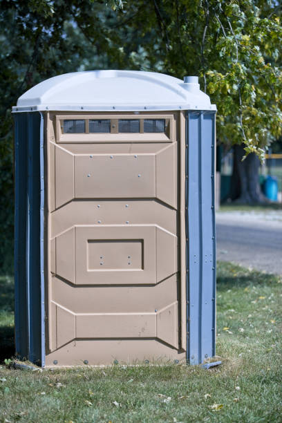 Best Porta potty delivery and setup  in Novi, MI